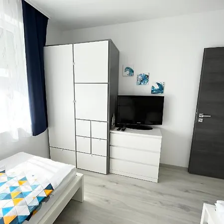 Napfeny Terasz 公寓 *